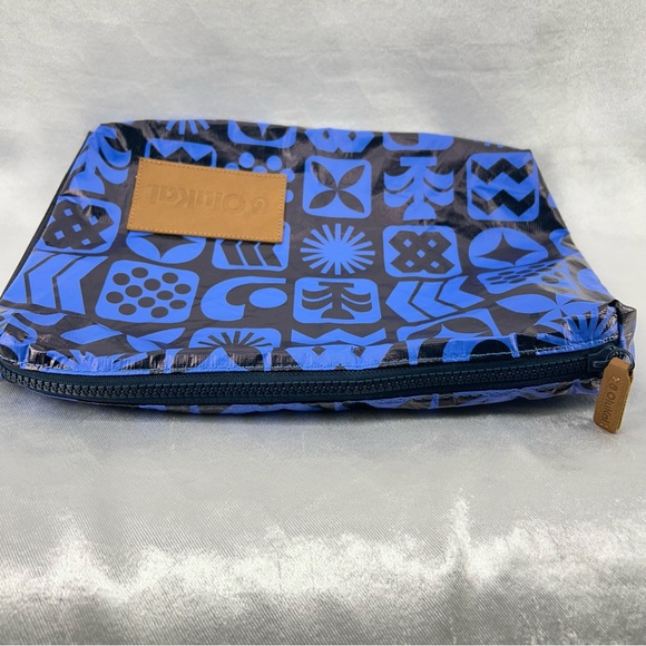 OluKai Travel Bag - Picture 4 of 7